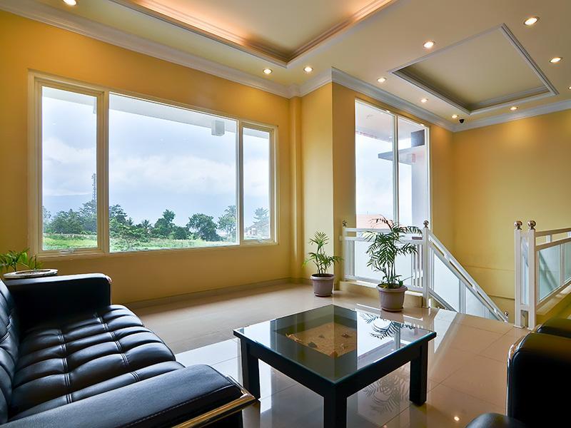 Riverstone Hotel & Cottage Бату Экстерьер фото